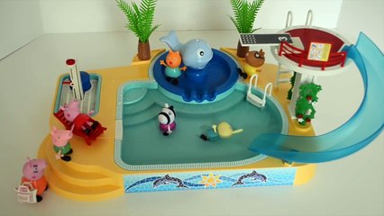 Pig George da Familia Peppa Pig Aprendendo a Nadar na Piscina!!! Em Portugues Tototoykids