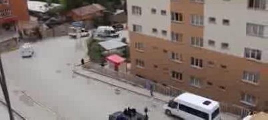 Şemdinli'deki çatışma: 2 yaralı... Olay yerinden ilk görüntüler