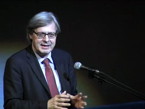 Lectio magistralis di Vittorio Sgarbi al Teatro Vittorio Emanuele a Messina - parte 1