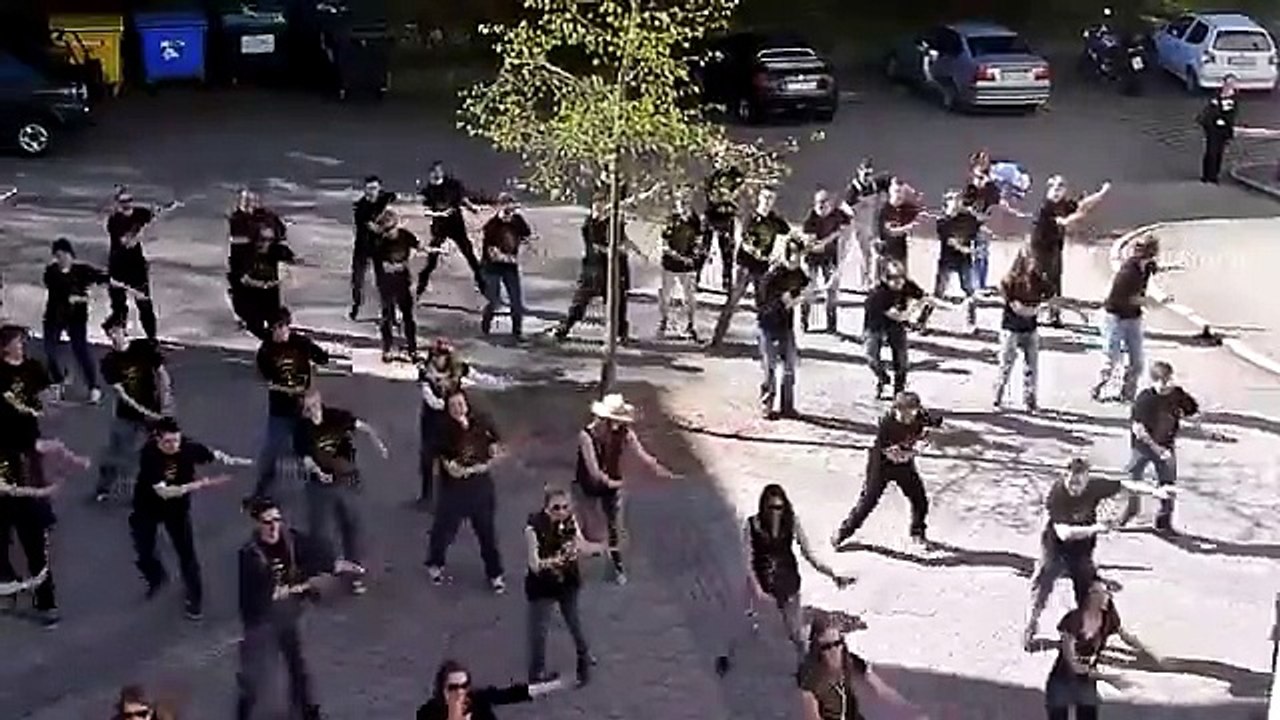 Abitanz, letzter Schultag 12er 2014