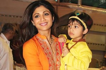 Shilpa Shetty celebrates Janmashtami with son Vivaan!