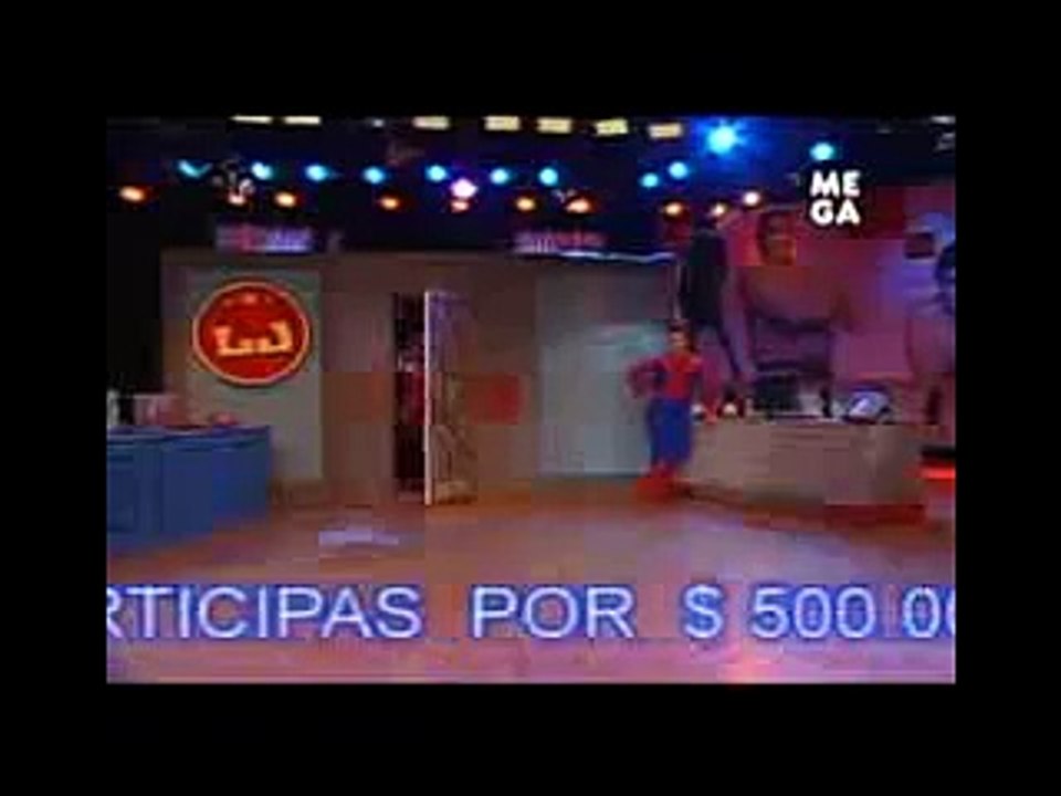 La Liga de los Superhéroes de los Cuatro Octavos en MCC (15 11 2011)
