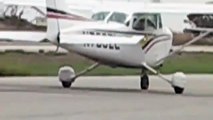 Flying solo in a cessna 172, different takeoffs and landing!