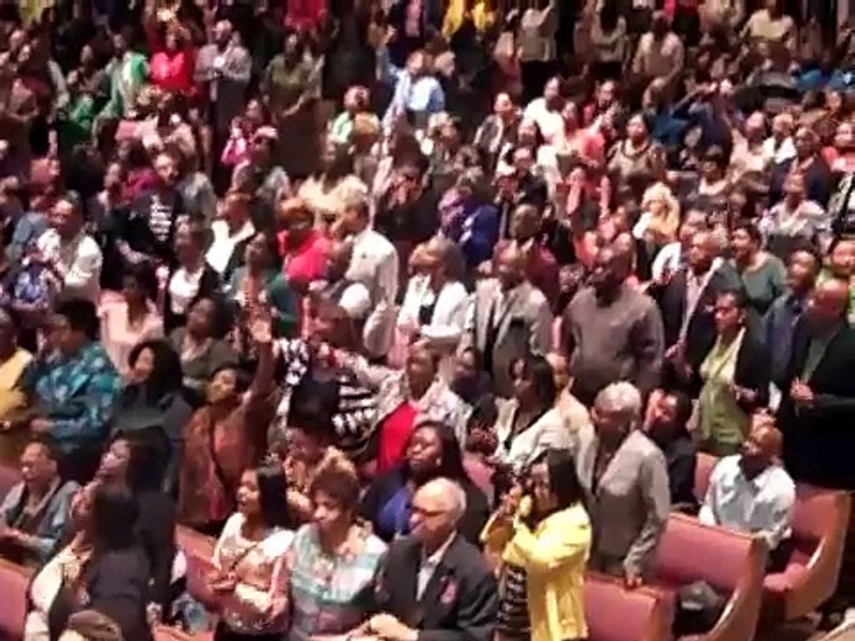 Praise Break with Kurt Carr @ MBCC