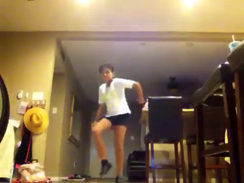 Uptown funk dance