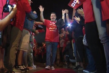 Los empleados de Coca Cola vuelven al trabajo