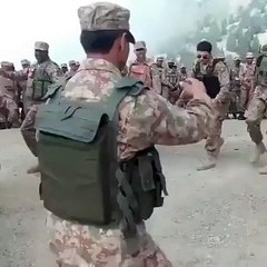 Enjoy Time- Watch Beautiful Dance of Pakistan Army Soldiers