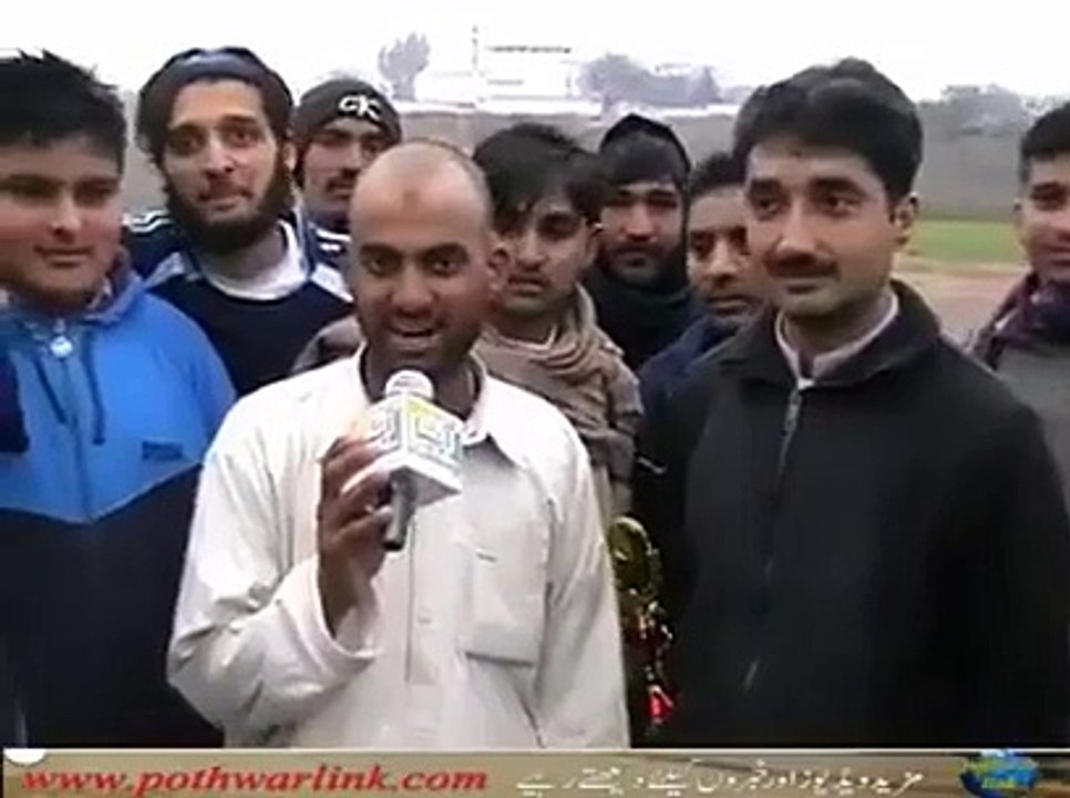 Pakistani talent boy singing punjabi song - iss larkay ke awaz sunay kya awaz hay - Video Dailymotion