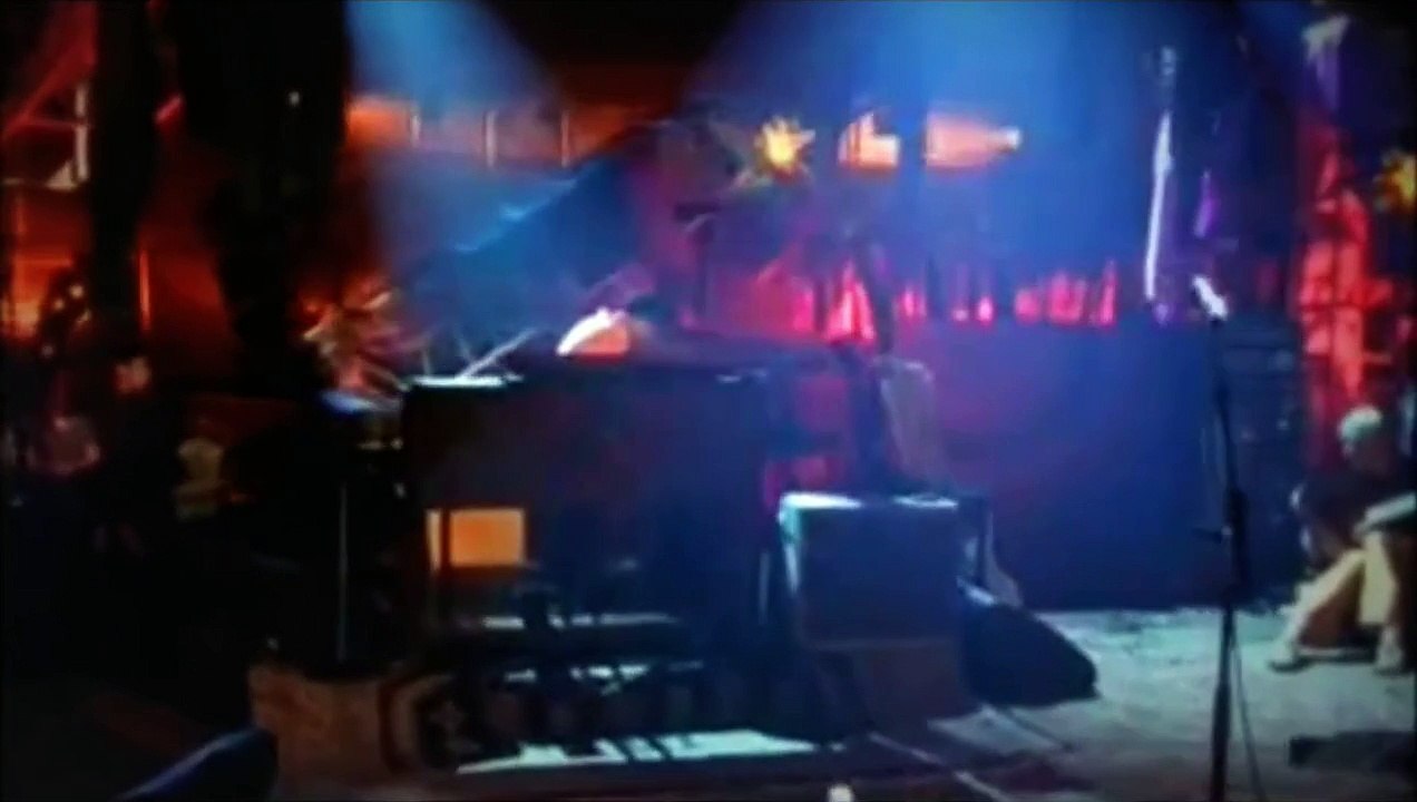 Alanis Morissette "Uninvited" (Live in New York) HD 1080p