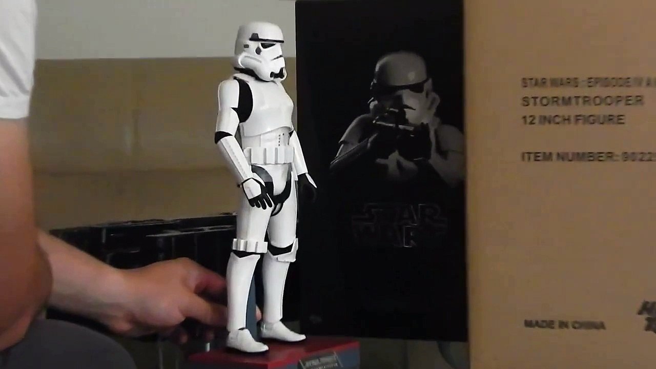 stormtrooper 12" hot toys star wars episodio IV a new hope.