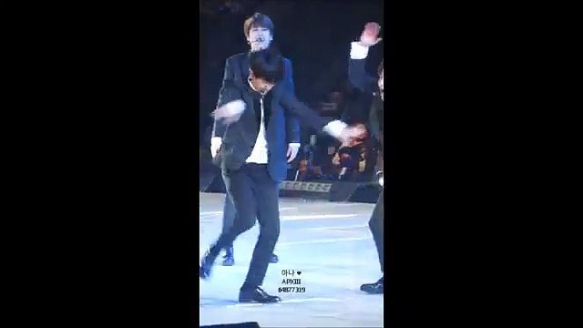 Super Junior_Oppa Oppa's Yesung dance & Chok Chok -clip- @ KCON 2015 [080115]