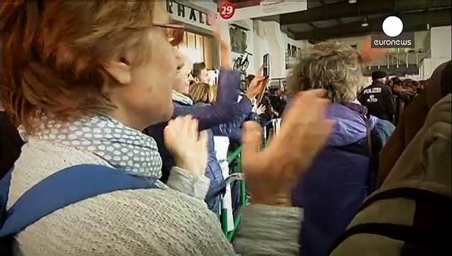 Germany welcomes 10,000 new refugees today