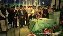 Ahmadiyya Nazam - Saye Mein Teray Dhoop