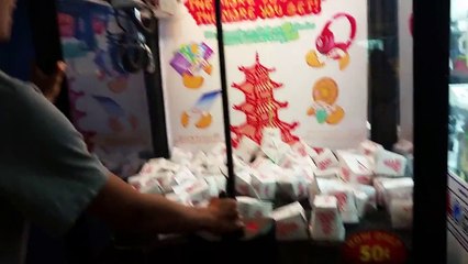 The Claw Machine #47- GamerGreen Prize Pagoda!