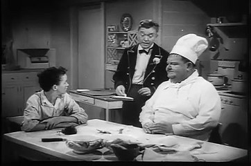 Laurel and Hardy - Nothing But Trouble Theatrical Trailer - 1945