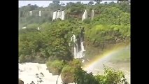 Construção da passarela das Cataratas do Iguaçu.