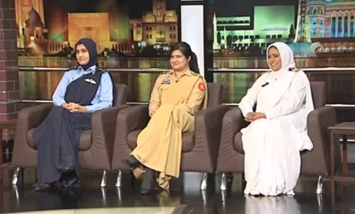 Mazaaq Raat (Special Tribute to Pak Army) September 7, 2015