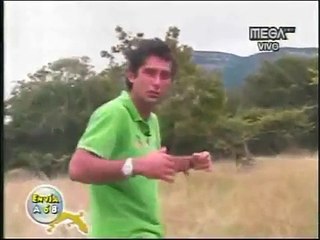 Claudio Iturra atacado por leones