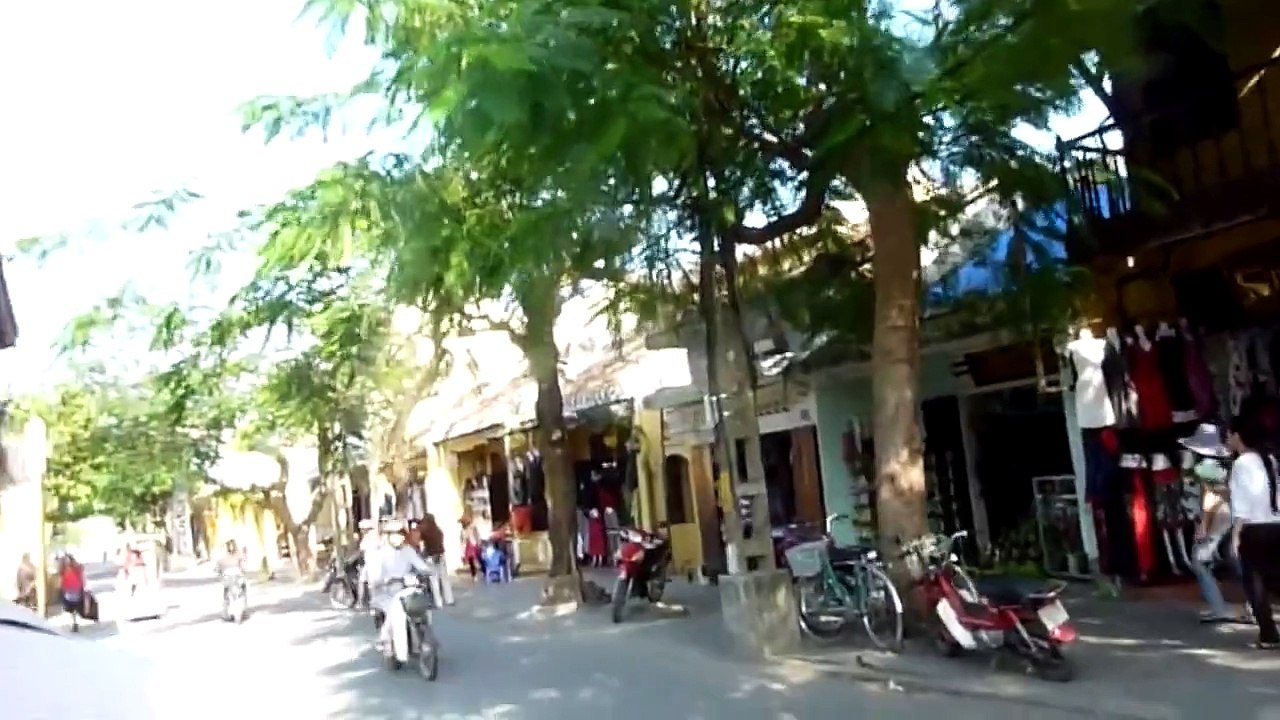 Vietnam outtakes - Travel to 'Top Gear' clothes tailor, Hội An