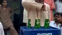 Thánh uống bia bái phục-Pakistani Funny Clips Bottle Master