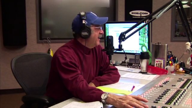 Greg Hahn Plays Guess That Tune with Drums