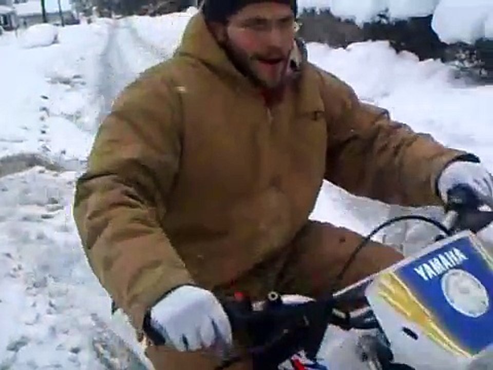 Yamaha TW200 First Snow Session