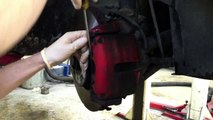 Replacing VW Golf Mk5 front brake pads and discs - 