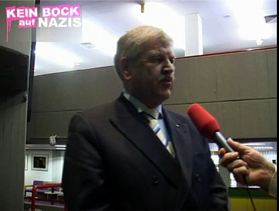 NPD-Chef Udo Voigt bekundet Solidarität mit Horst Mahler