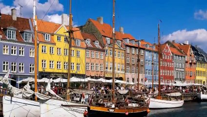 TOP 10 MOST PEACEFUL COUNTRIES IN THE WORLD