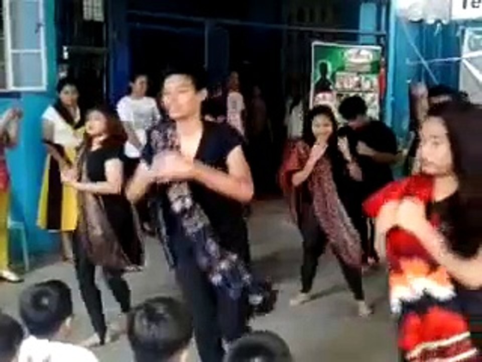 Piliin mo ang Pilipinas by Grade 9 Albert Einstein