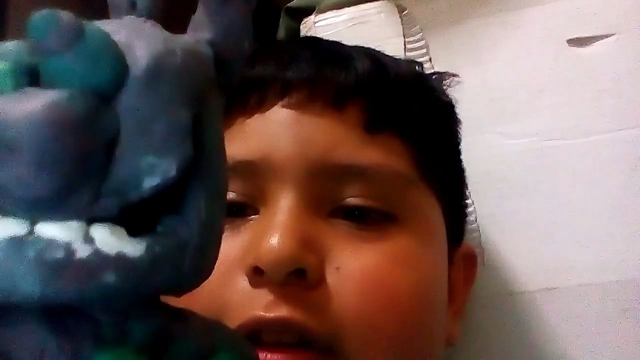 Mi figura de plastilina de fnaf  bonnie 1,2