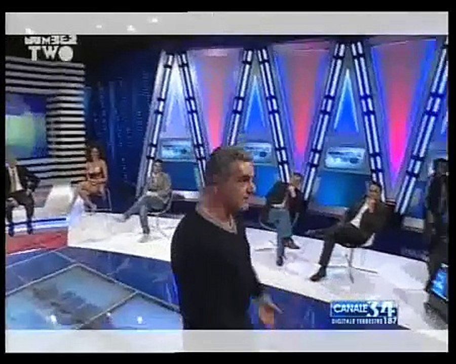 16.05.11 Simone Schettino a Number Two