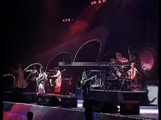 Beyond - 1991  灰色軌跡 Live  (黃家駒 , 黃貫中 live ending Solo)