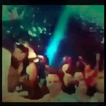 ₯ Taylor Swift and Calvin Harris Kiss and Hug During the 2015 Billboard Music Awards—Watch! ᵺ