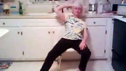 Grandma dances like Usher