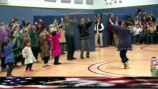 Obama dances with Alaskan children During a trip to Alaska - LoneWolf Sager(◑_◑)