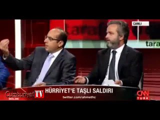 Ahmet Hakan'dan sert tepki: Sen kimsin!