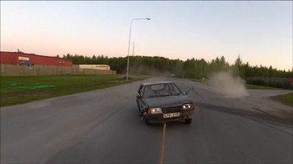 Towing a car in Sweden... These guys are nuts!