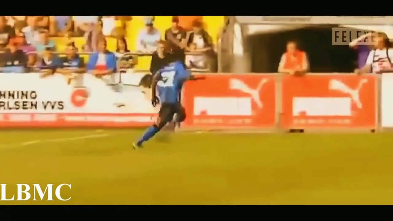 Five Night at Freddy's Animation with Funny Football Bloopers, Nut shot