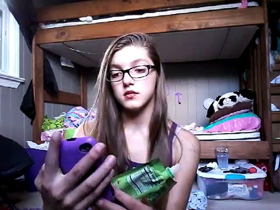 What Girls Do When They're Bored !