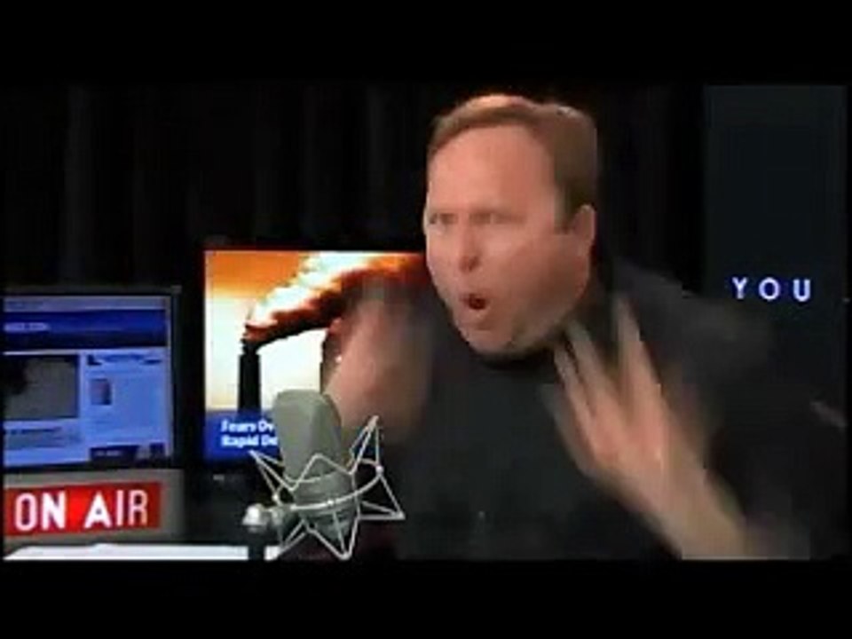 Guile Theme Goes With Everything (JUSTIN BIEBER RANT - ALEX JONES)