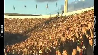 PAOK fans clapping