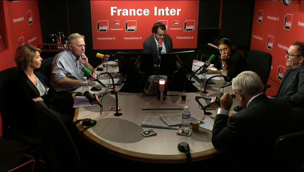 Jean-Pierre Raffarin "François Hollande a eu raison de parler de réfugiés plutôt que de migrants"