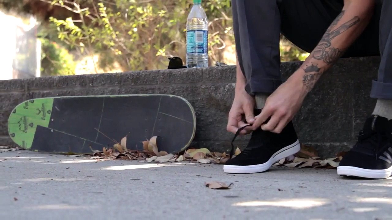 Adidas Dorado ADV Boost Commercial