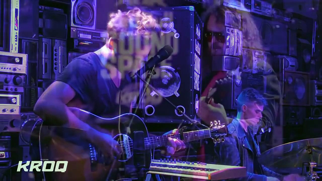 Brandon Flowers  -  Jenny Was a Friend of Mine  HD  - acoustic - KROQ