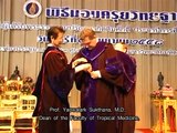 Academic gown giving ceremony to Honorary Degree 2014