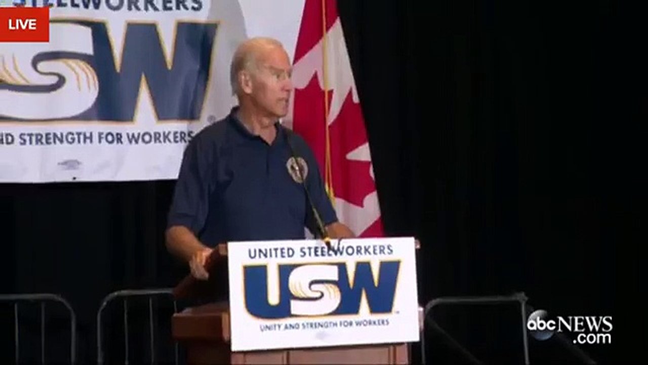 Biden Praises Bernie Sanders- 2015