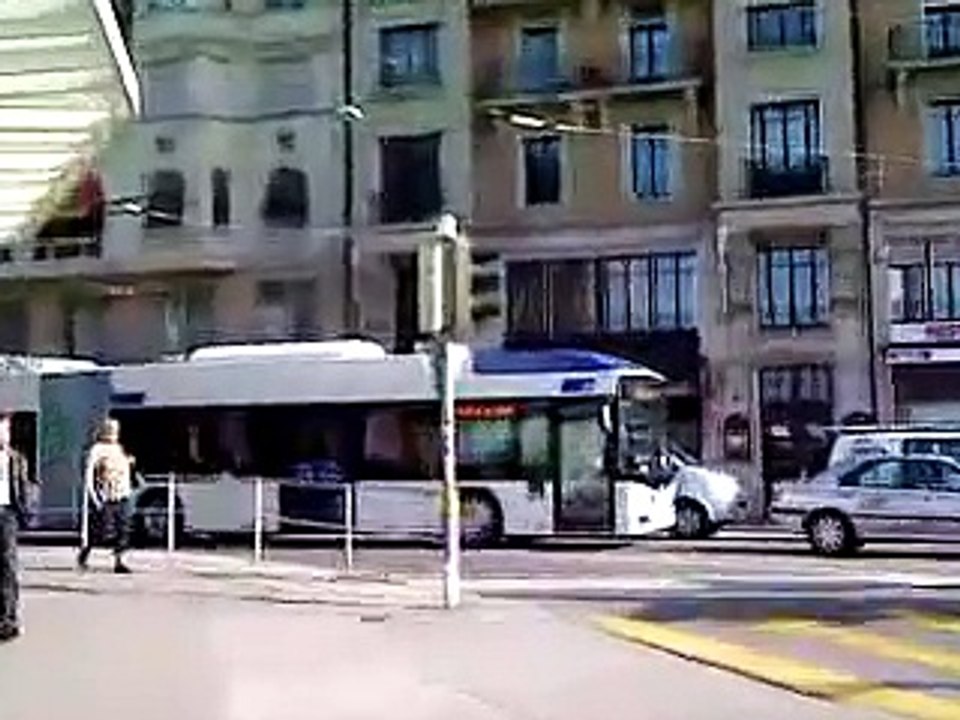 Nouveau Trolleybus Transports publics Lausannois