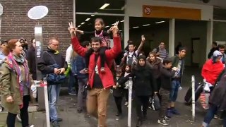 Merkel: Refugee influx will transform Germany