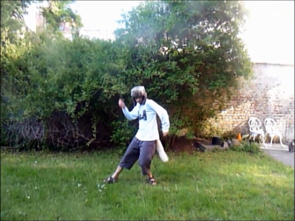 Voici le meilleur dessin anime au monde, karoustk de face plus le bondissement de ktcpss!!